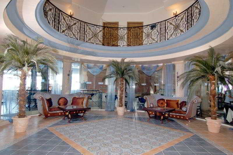 Andalucia Beach Hotel Elenite Exterior photo
